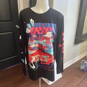 Fresh Laundry graphic Black Long Sleeve Graphic Tee